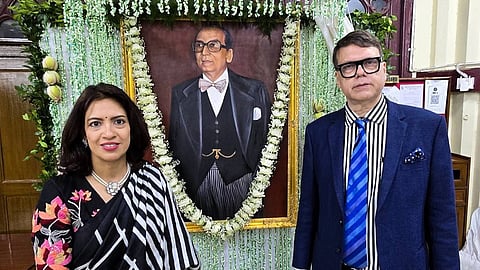 Ashoke Kumar Sen portrait, Calcutta High Court Bar Library Club