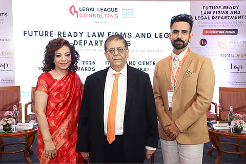 Legal League Consulting Conclave Mumbai (R to L) Bithika Anand, Cyril Shroff and Nipun Bhatia
