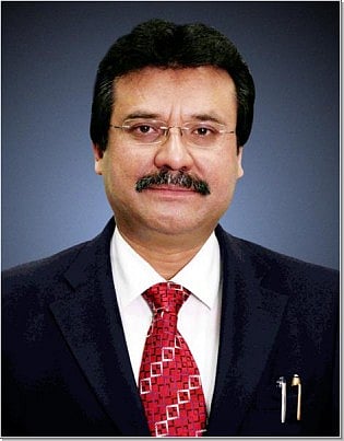 Kochhar declares 2010 as Year for litigation development promotes Syed Naqvi