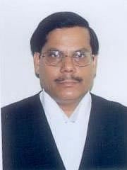 Online petition seeks removal of sitting Karnataka High Court Judge Petitioner disturbed at comments made by Justice Bhaktavatsala in open court