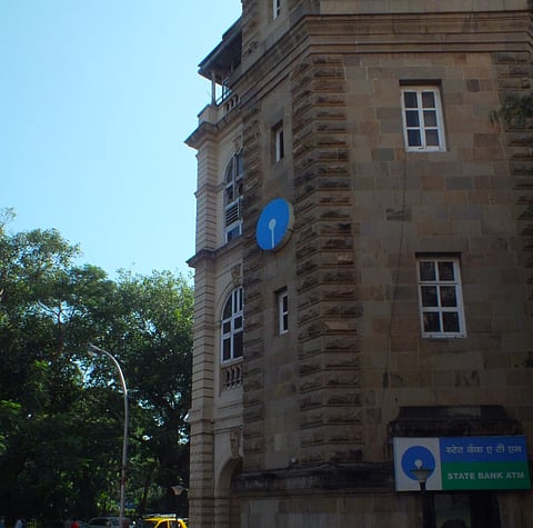Dua and A&M Law help ATM Solutions company EPS raise Rs. 33 crore from Asia Participations BV