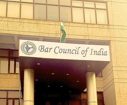 “Don’t allow students to intern during academic sessions” BCI to Law Universities