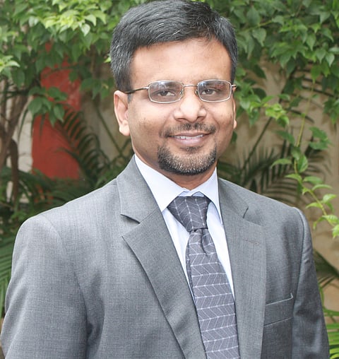 M&Arathon Man: Dua Associates’ Vinod Joseph to raise money for cancer charity via Mumbai Marathon, 2015