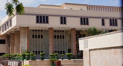 Delhi HC issues notice in PIL for installation of ACs in Tis Hazari and Patiala House