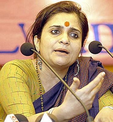 SC dismisses appeal by Teesta Setalvad to De-freeze Bank Accounts [Read Judgement]