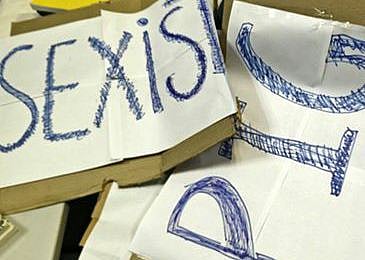 Humour is dead, long live humour: Law students heckle comedian for making sexist jokes [Update]: Read Protestors’ Open Letter
