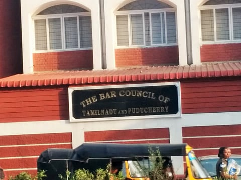 TN Bar Council asks 1,547 advocates to show proof of having passed AIBE to avoid suspension [Read Notice]