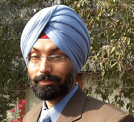 Supreme Court issues notice in Navdeep Singh petition to curb tribunalisation