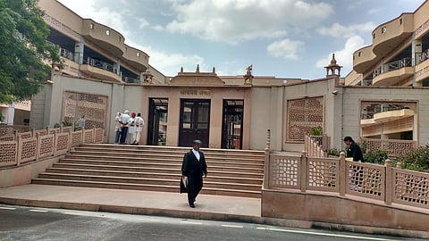 After Supreme Court and Allahabad HC, now Rajasthan High Court issues notice in LL.B. age-limit challenge