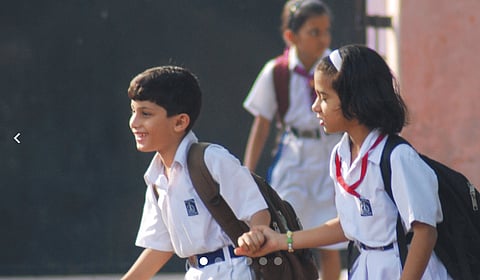 Is CBSE inviting contempt of court (again)? Notice prescribes fee of Rs. 1200 to obtain answer sheet