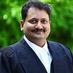 “A good journalist must be politically accurate, never politically correct”, Sanjay Pinto