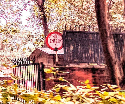 Sealing drive in Delhi: Supreme Court orders de-sealing (for now) of a lawyers’ office at Hauz Khas