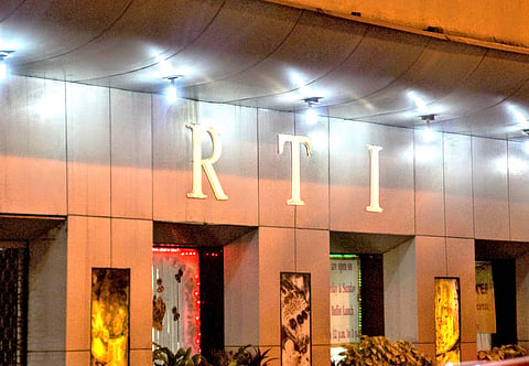 Is Governor’s office covered by RTI? Manohar Parrikar’s 2007 case disposed of as infructuous