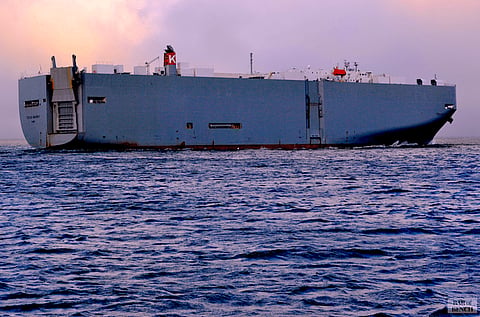 Reporter’s Diary: Gentlemen and Seamen