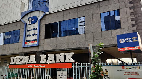 Delhi HC issues notice in challenge to amalgamation of Vijaya Bank, Dena Bank with Bank of Baroda