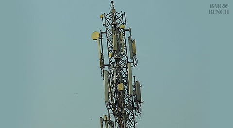 SC issues notice to Anil Ambani, Reliance Communications in contempt plea by Ericsson