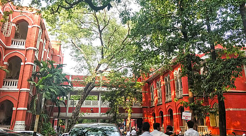 Man stabs wife in open Court within Madras High Court premises