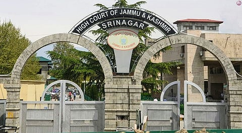 Ensure legal representation for those detained under Public Safety Act: Jammu & Kashmir HC to State [Read Order]