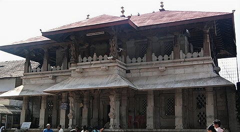 Payment of Gratuity Act not applicable to temples in Karnataka [Read Karnataka HC Judgment]