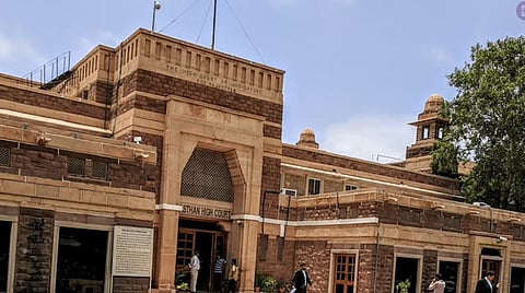 ರಾಜಸ್ಥಾನ ಹೈಕೋರ್ಟ್ ಆವರಣದಲ್ಲಿ ಕುಸಿದುಬಿದ್ದು ಹಿರಿಯ ವಕೀಲ ಸುಖದೇವ್ ವ್ಯಾಸ್ ನಿಧನ [ಚುಟುಕು]