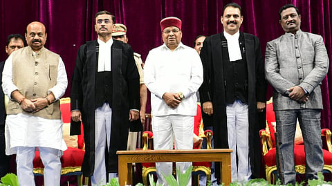 ಹೈಕೋರ್ಟ್‌ ಹೆಚ್ಚುವರಿ ನ್ಯಾಯಮೂರ್ತಿಗಳಾಗಿ ಪ್ರಮಾಣ ವಚನ ಸ್ವೀಕರಿಸಿದ ವಿಜಯಕುಮಾರ್ ಪಾಟೀಲ್, ರಾಜೇಶ್ ರೈ ಕಲ್ಲಂಗಳ