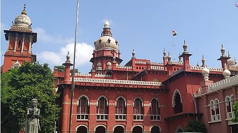 ಪೊಲೀಸರು ತನಿಖೆ ನಡೆಸಲು ಅಧಿಕಾರ ಬಳಸಬೇಕೆ ವಿನಾ ಕಿರುಕುಳ ನೀಡಲು ಅಲ್ಲ: ಮದ್ರಾಸ್ ಹೈಕೋರ್ಟ್