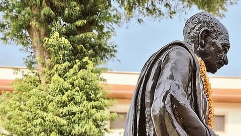  Mahatma Gandhi