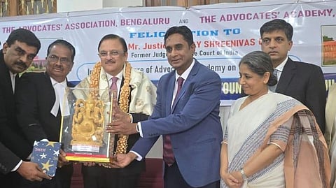 ಬೆಂಗಳೂರು ವಕೀಲರ ಅಕಾಡೆಮಿಗೆ 10 ಎಕರೆ ಜಮೀನಿನ ಭರವಸೆ: ಅಡ್ವೊಕೇಟ್‌ ಜನರಲ್‌