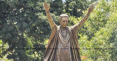 Bal Thackeray Statute
