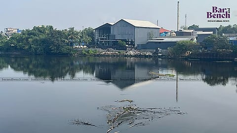 Rive Pollution