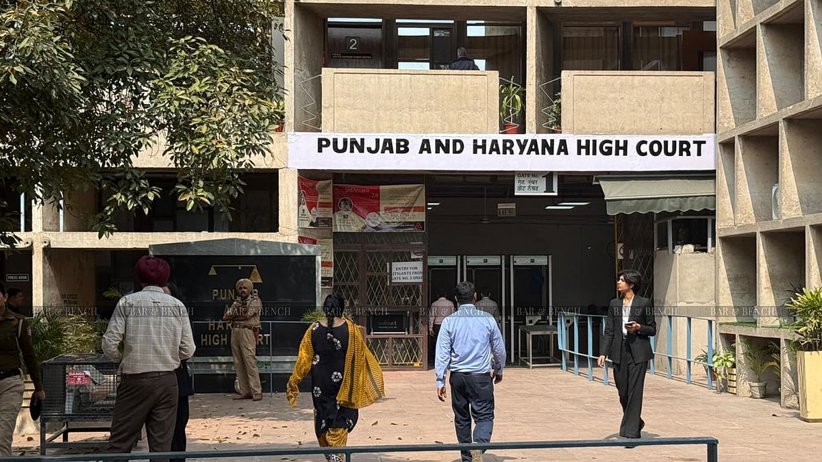 Punjab and Haryana High Court accompanying a report on employee dues