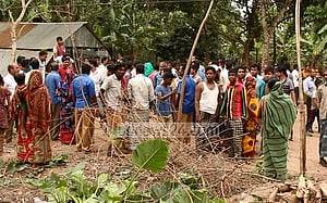 দখলমুক্ত হলো প্রমথ চৌধুরীর পাবনার বসতভিটা
