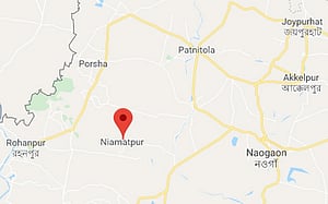 নওগাঁয় ছাদ ধসে ২ শ্রমিক নিহত