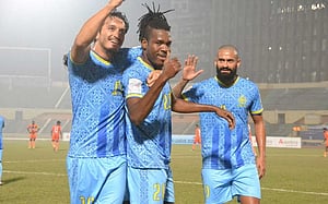 ফিলহো-বেলফোর্টে অনায়াস জয় আবাহনীর