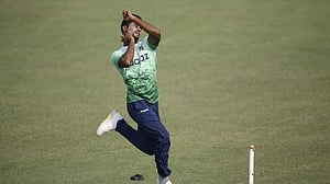 ধারাবাহিকতা আর মুভমেন্ট নিয়ে বড় মঞ্চের অপেক্ষায় রেজাউর