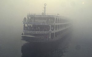 ডুবোচরে আটকা লঞ্চে আরেক লঞ্চের ধাক্কা, নিহত ১