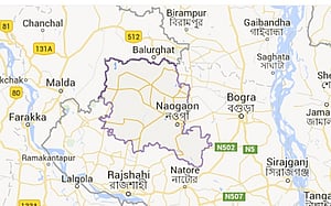 নওগাঁয় বাসচাপায় আটোচালকসহ নিহত ২