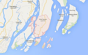 ভোলায় পুকুরে বাস, নিহত ১