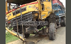 চৌদ্দগ্রামে ট্রাকের ধাক্কায় নিহত ৩