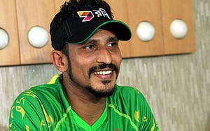 তিন ফরম্যাটেই নিয়মিত হতে চান নাসির