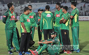 জয়রথ থামল বাংলাদেশের