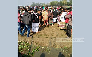 মির্জাপুরে নৌকাডুবিতে এক পরিবারের ৩ জনের মৃত্যু