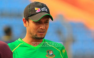 নিষিদ্ধ হতে পারেন সানি
