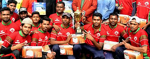 বেসবলে চ্যাম্পিয়ন পুলিশ