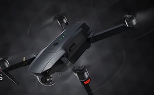 প্লেন এড়াতে ড্রোন প্রযুক্তি