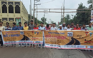 মাধবদীতে সড়ক নিরাপত্তা সপ্তাহের র‍্যালি-মানববন্ধন