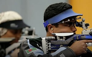 গোল্ড কোস্টে শুটিংয়ে বাকির রুপা