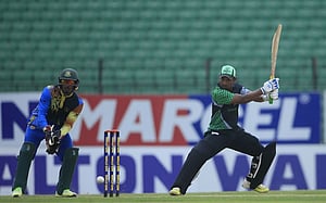 রানের পাহাড় গড়া মোহামেডানের নাটকীয় জয়