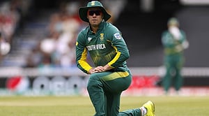 ডি ভিলিয়ার্সের না ফেরার কারণ জানালেন বাউচার