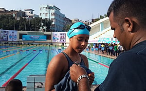 লন্ডনের জুনাইনার স্বপ্ন বাংলাদেশ ঘিরে